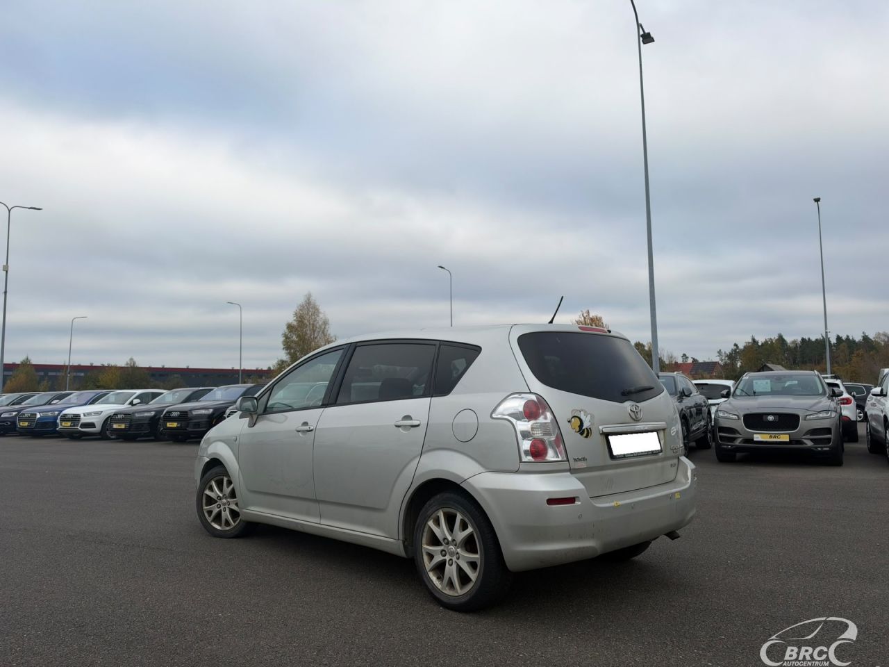 Toyota Corolla | 8
