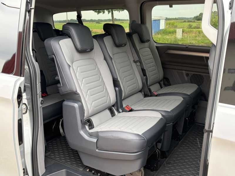 Volkswagen Caravelle | 5