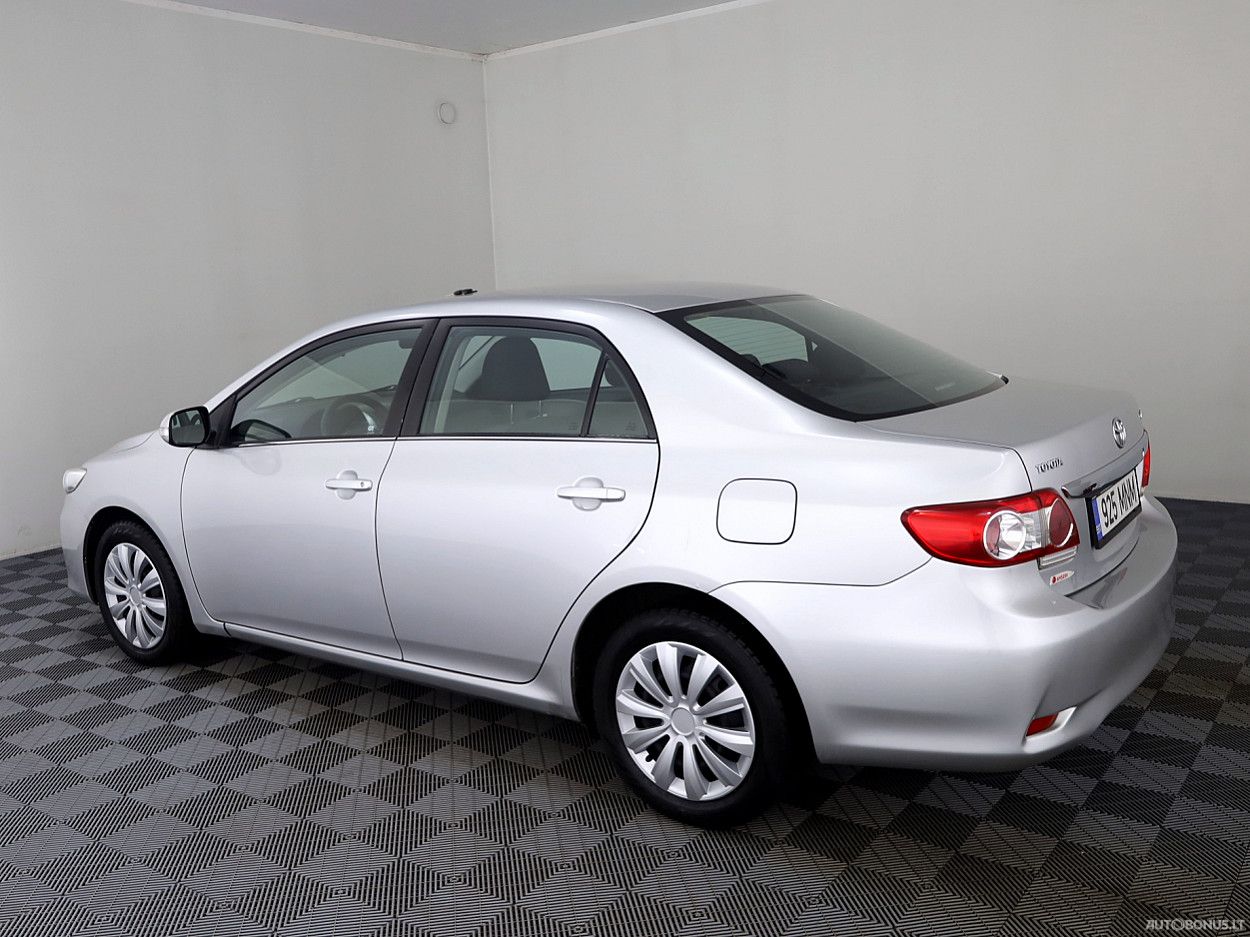 Toyota | 3