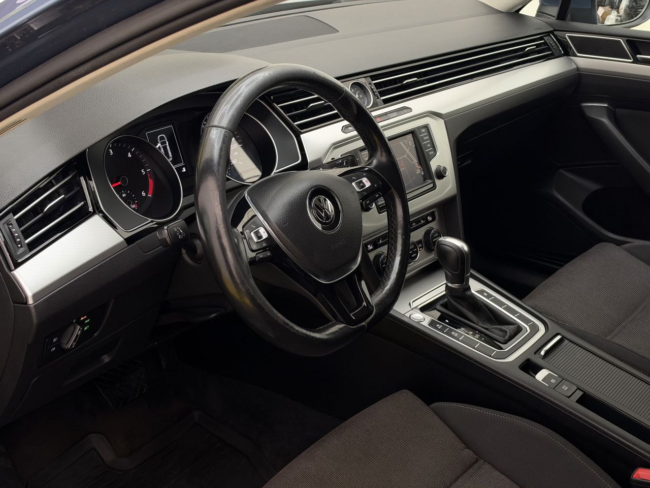 Volkswagen Passat | 9