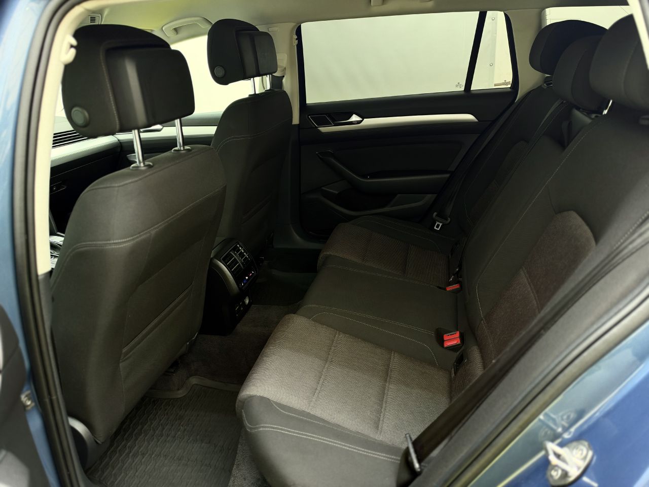 Volkswagen Passat | 10