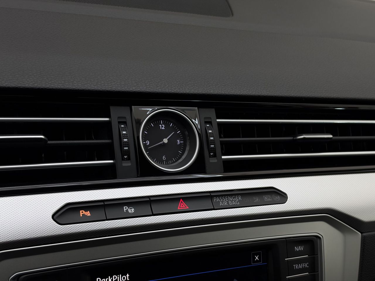 Volkswagen Passat | 22