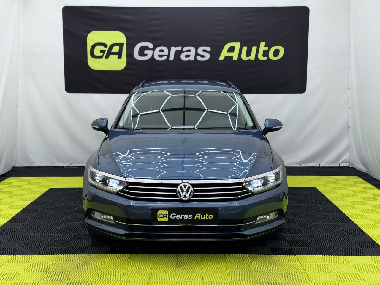 Volkswagen Passat | 2