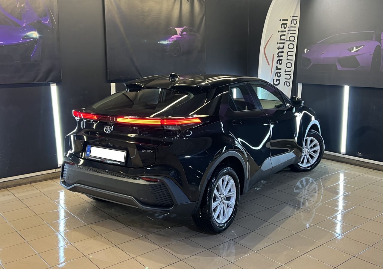 Toyota C-HR | 1