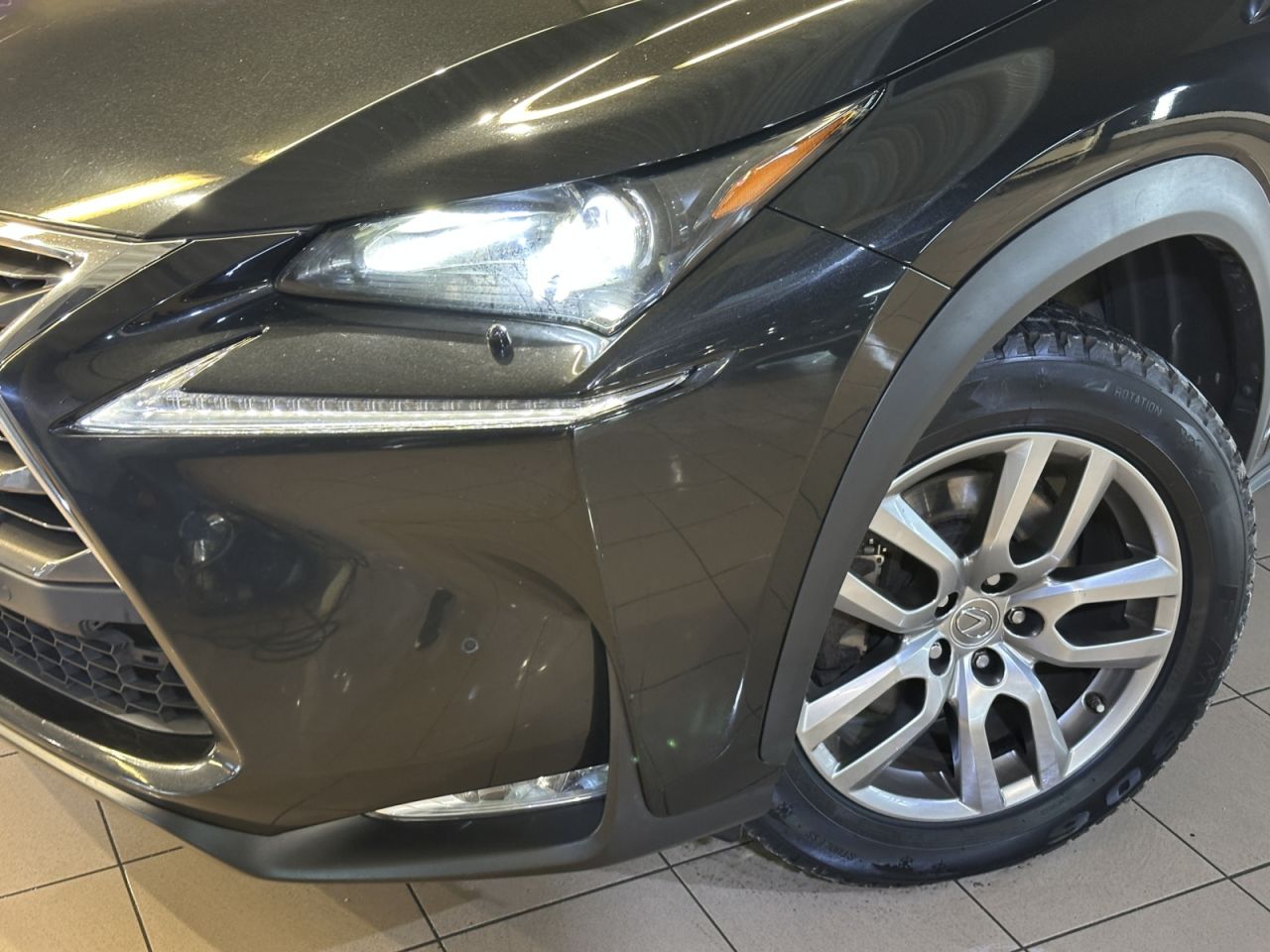 Lexus NX 300h | 29