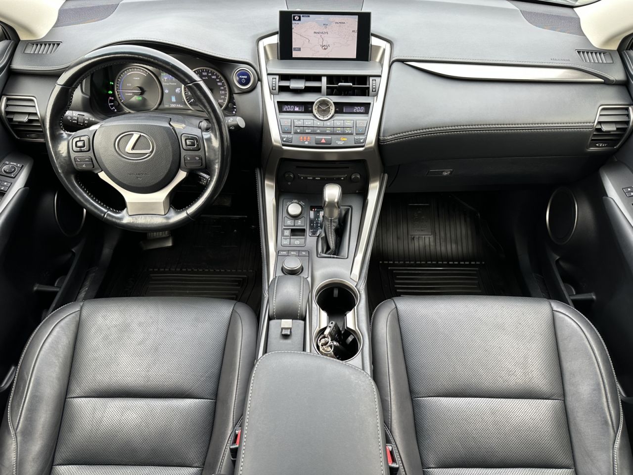 Lexus NX 300h | 2