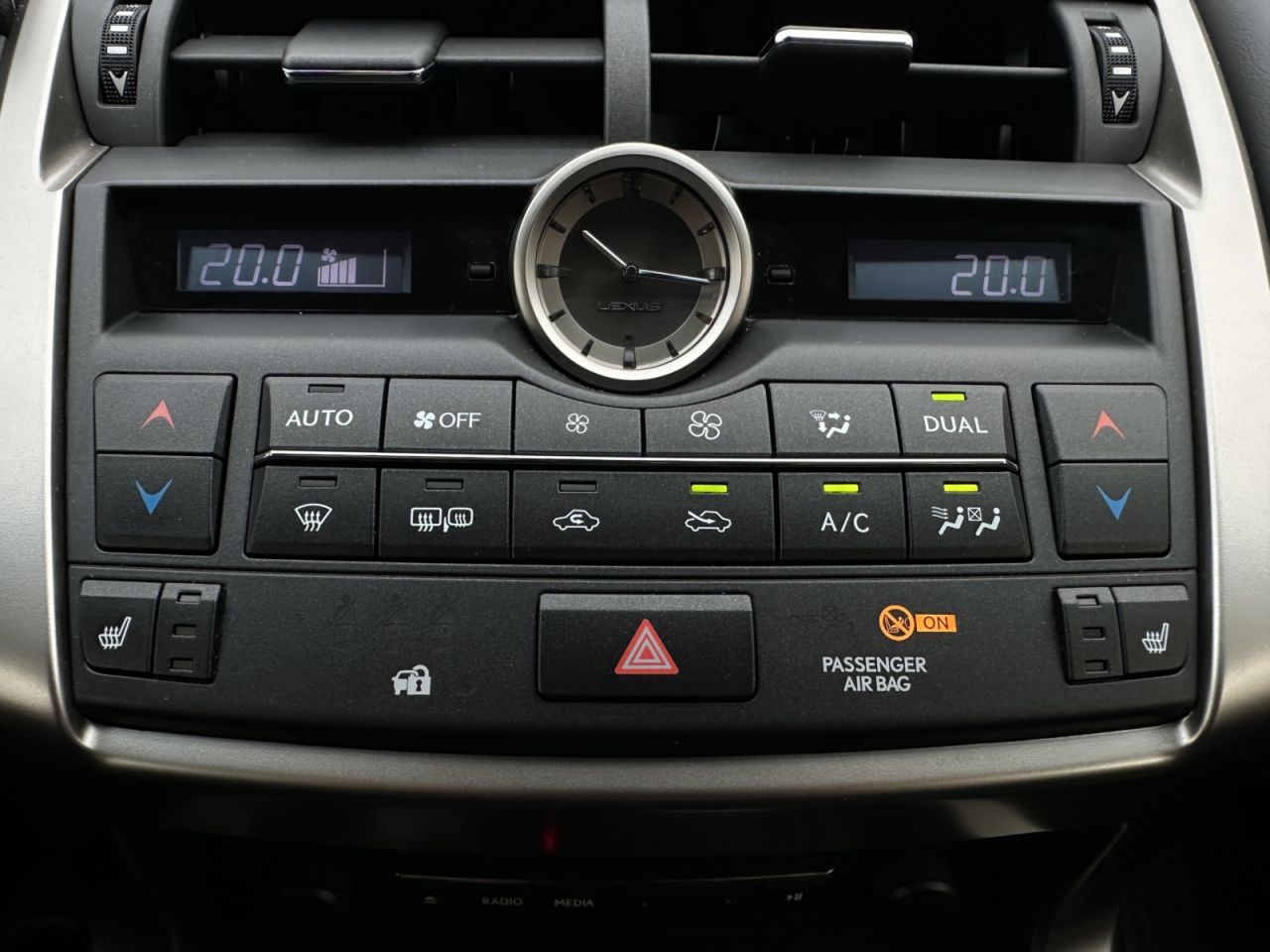 Lexus NX 300h | 18
