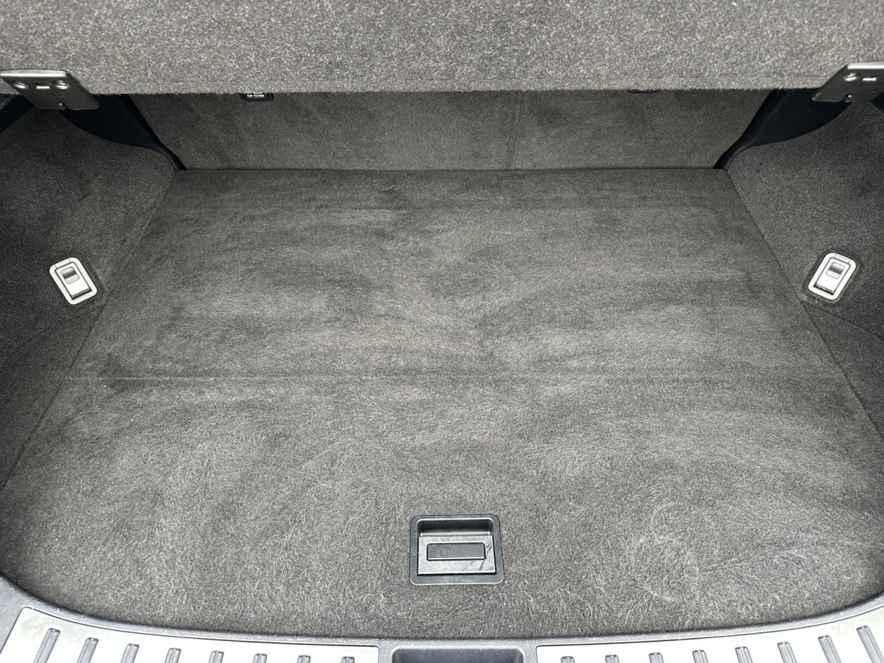 Lexus NX 300h | 24