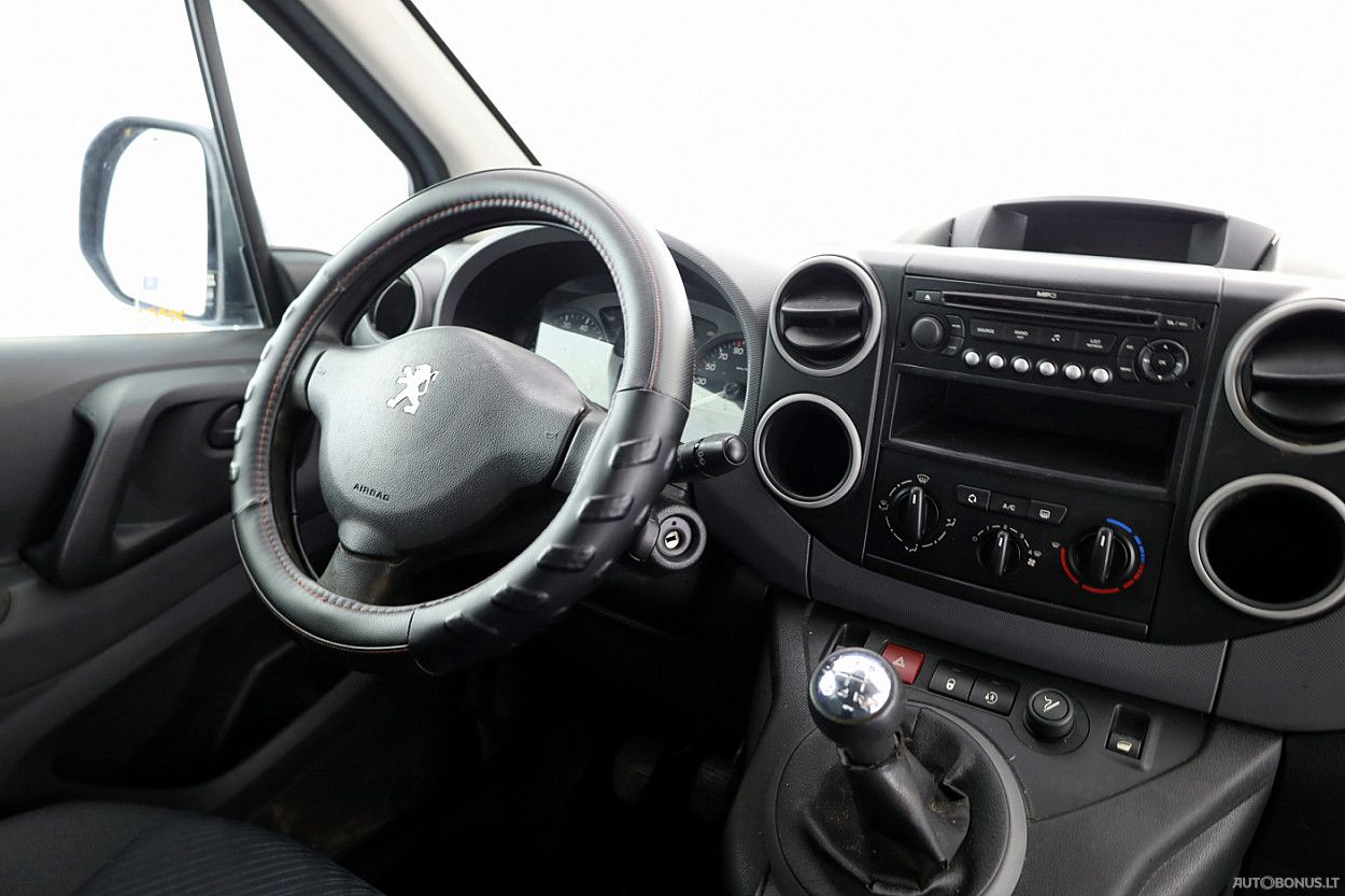 Peugeot | 4