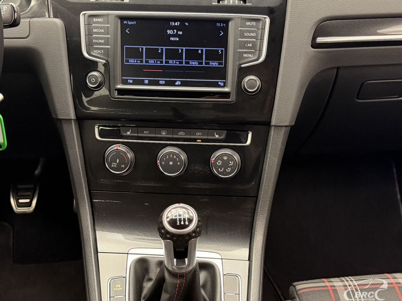 Volkswagen Golf | 17
