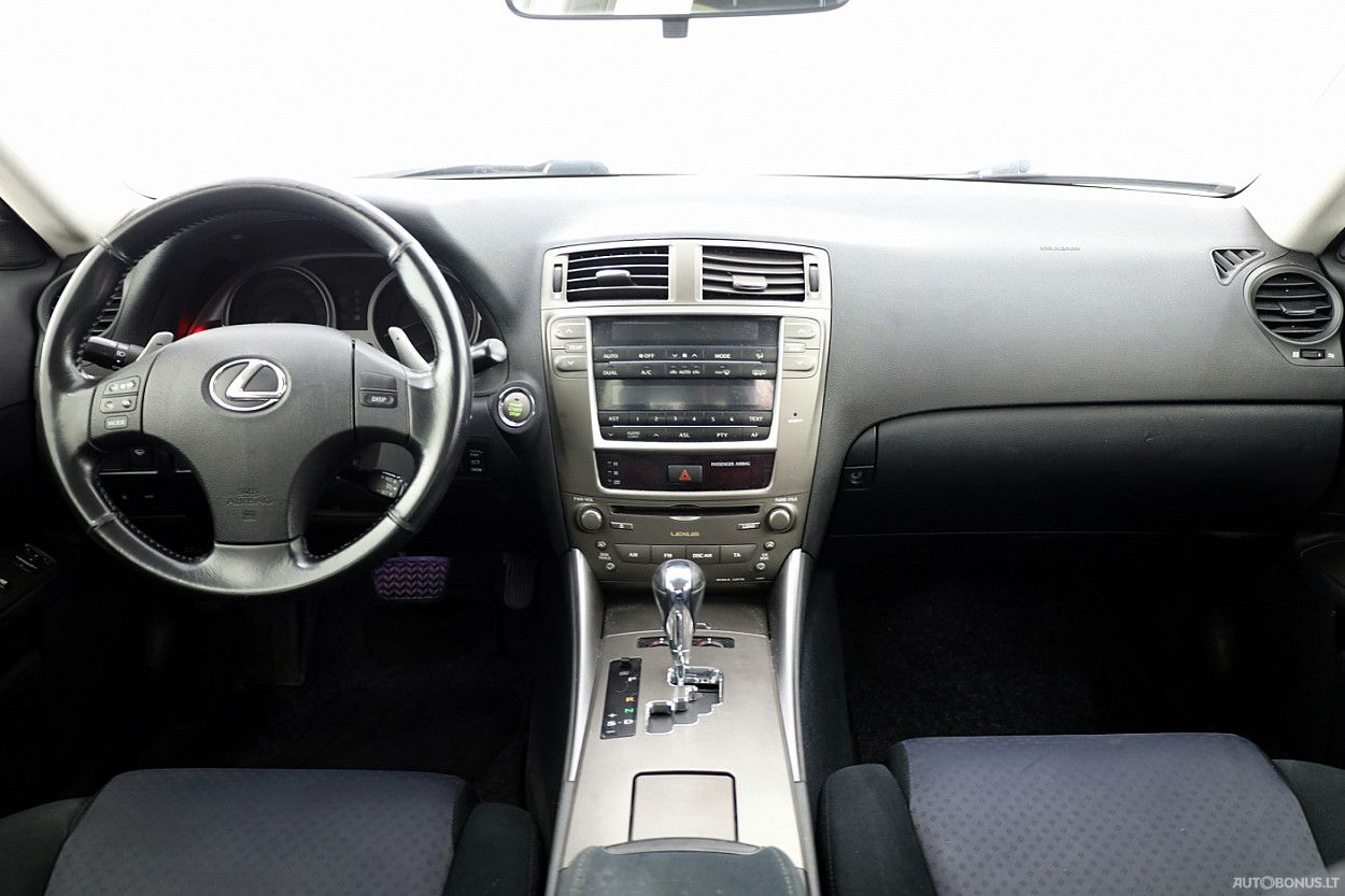 Lexus | 4