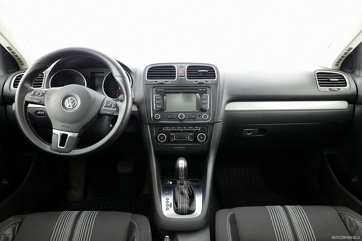 Volkswagen | 4