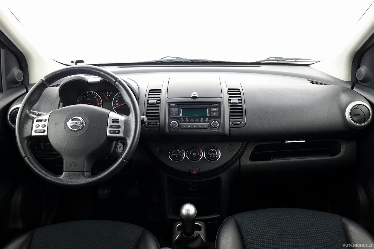 Nissan | 4