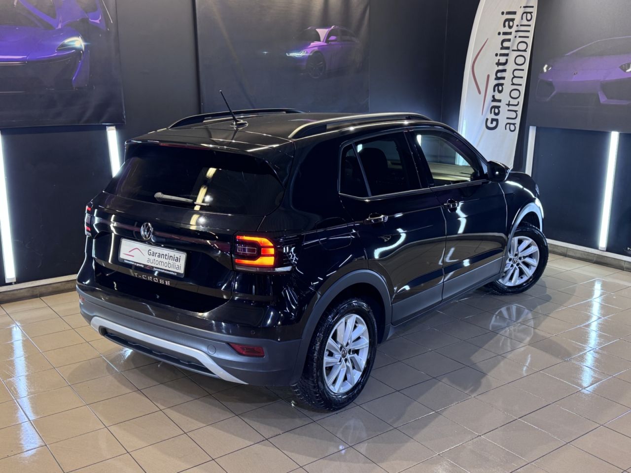 Volkswagen T-Cross | 1