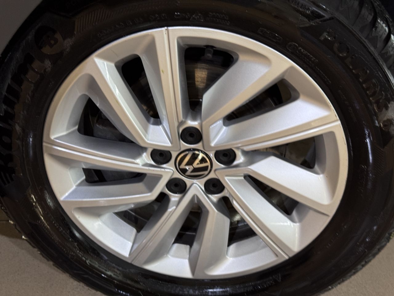 Volkswagen T-Cross | 3