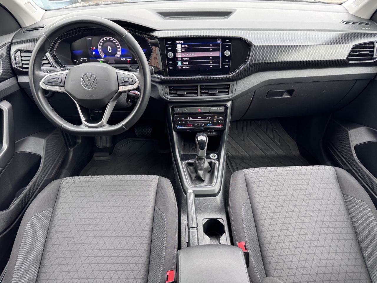 Volkswagen T-Cross | 5