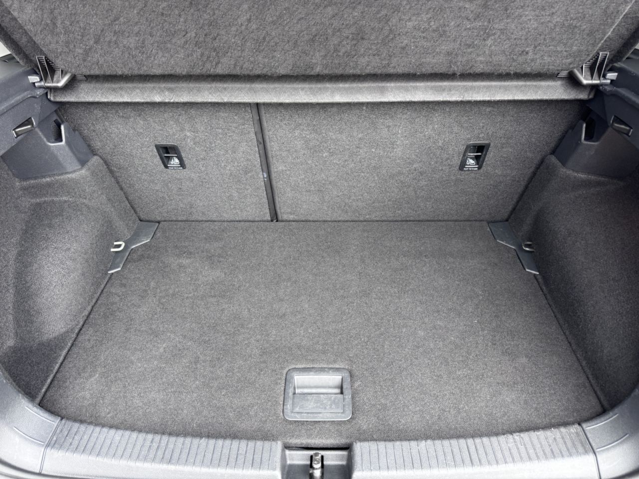 Volkswagen T-Cross | 8