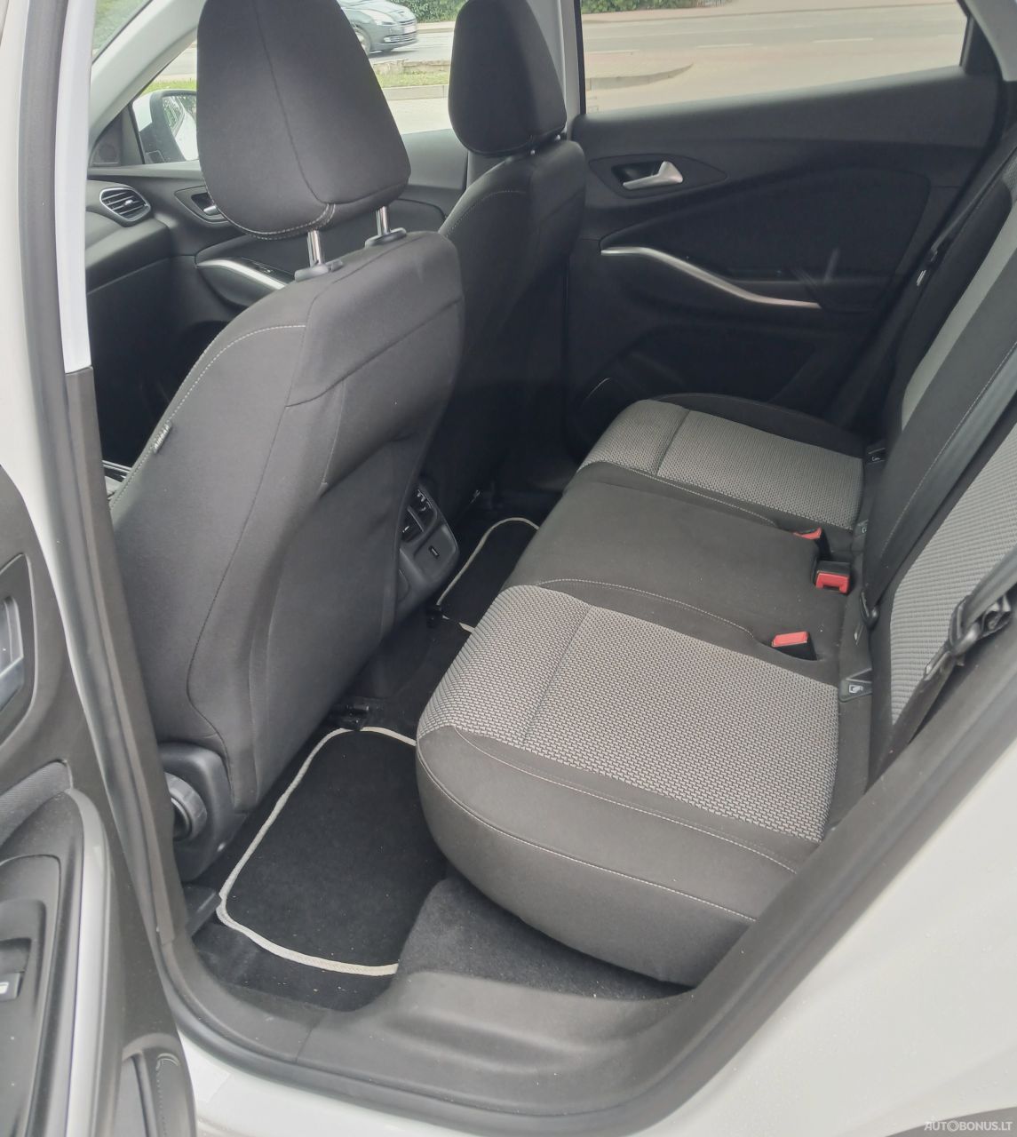 Opel Grandland X | 17