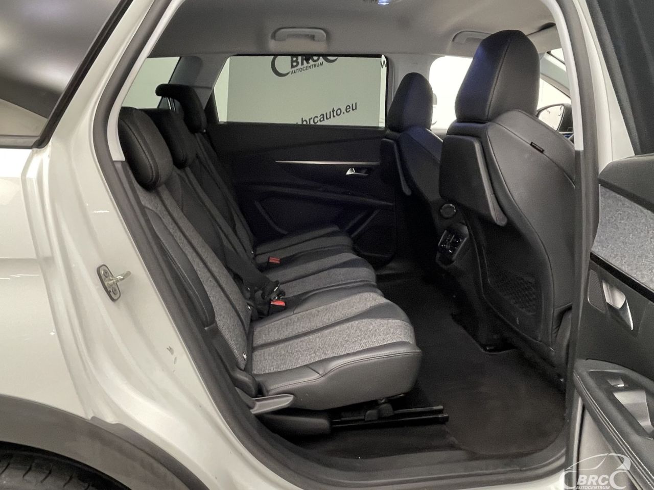 Peugeot 5008 | 8