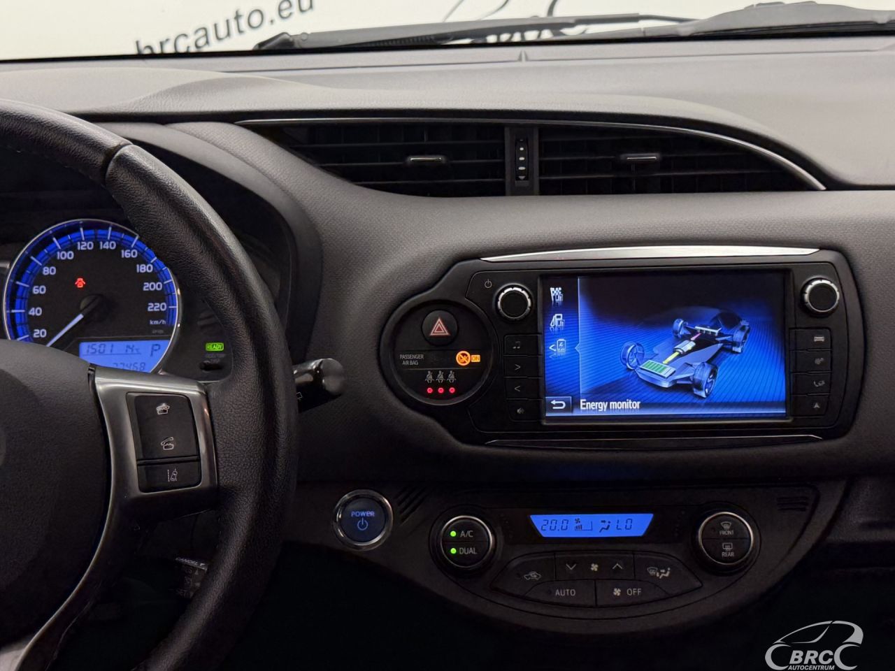 Toyota Yaris | 14