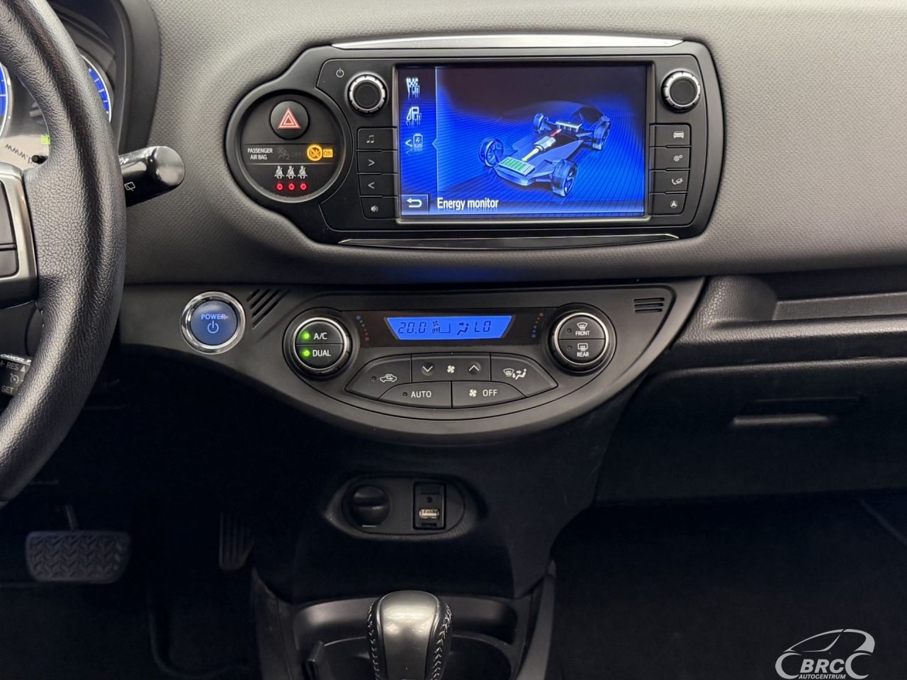 Toyota Yaris | 15