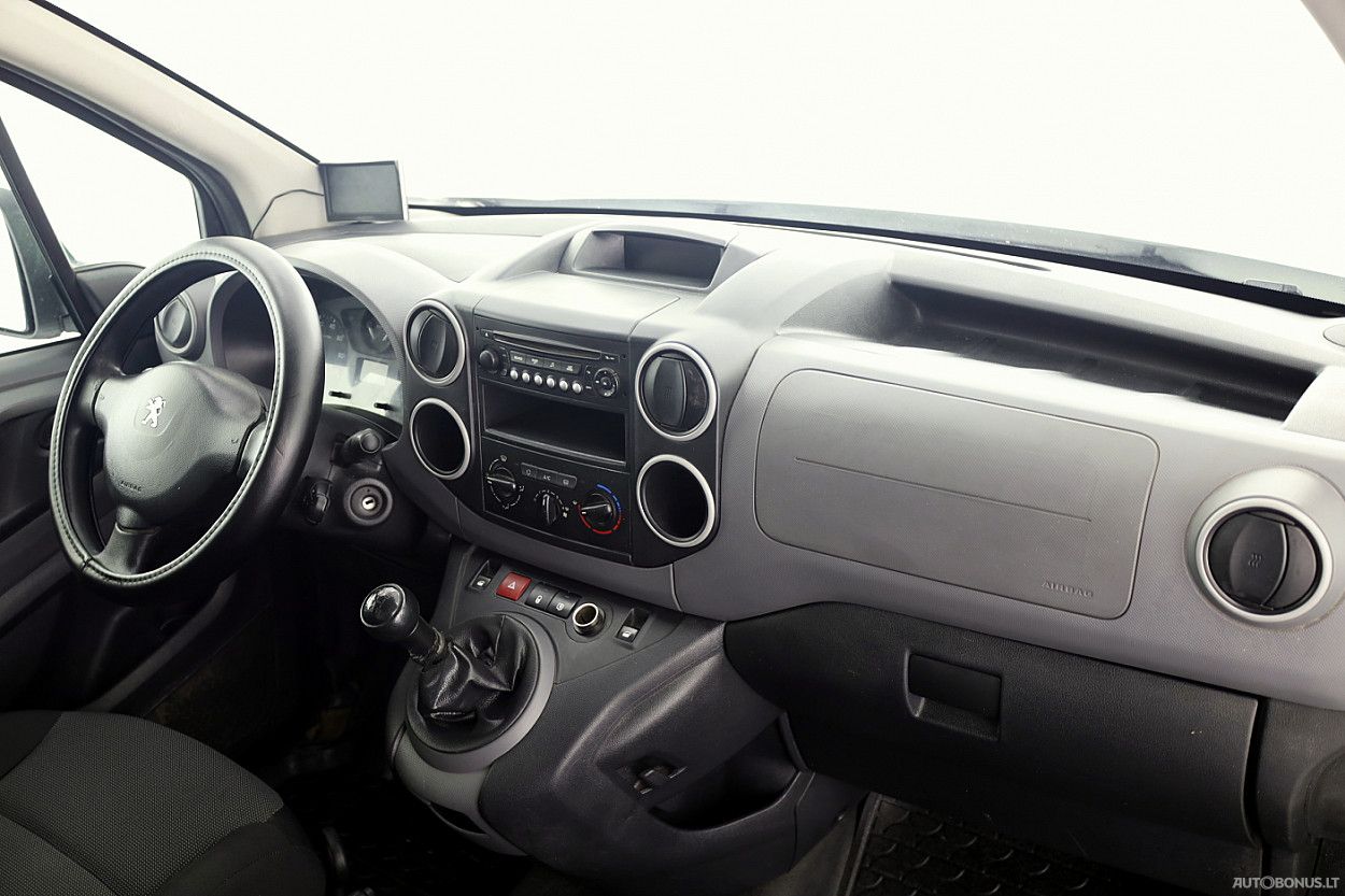 Peugeot | 4