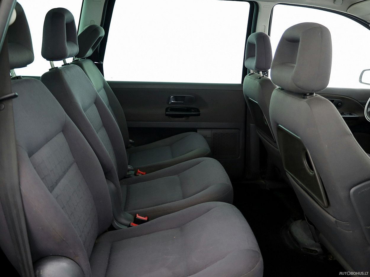 Seat | 6