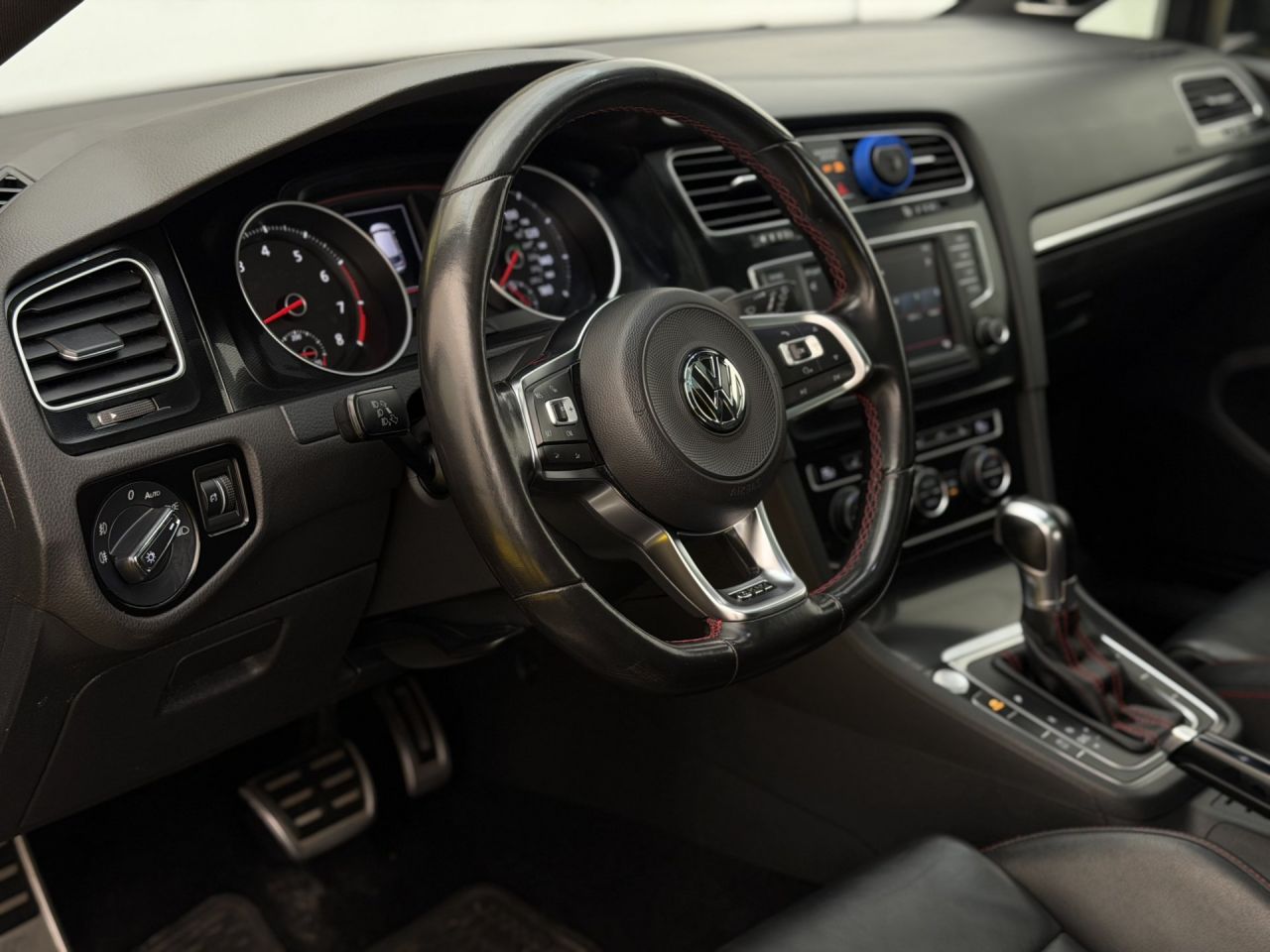 Volkswagen Golf | 7
