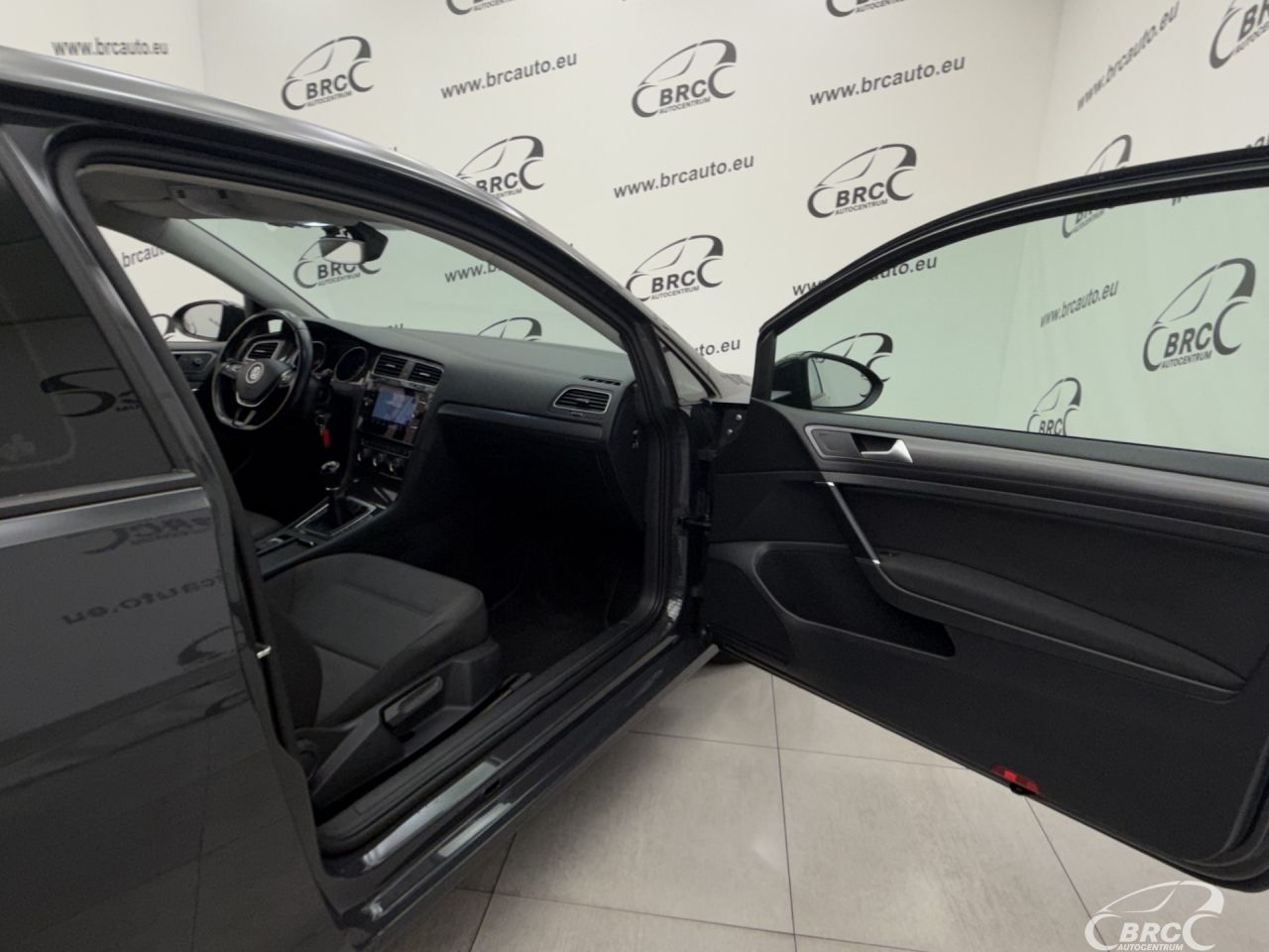 Volkswagen Golf | 7