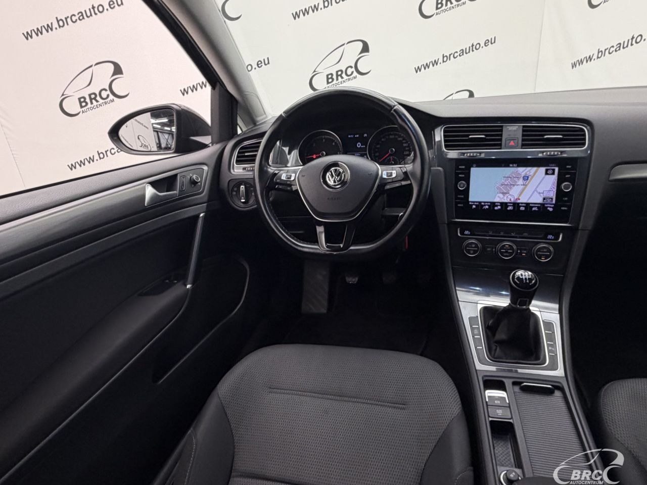 Volkswagen Golf | 9