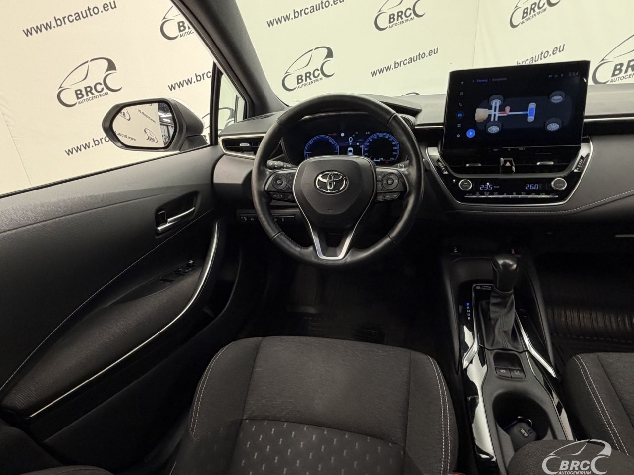 Toyota Corolla | 12