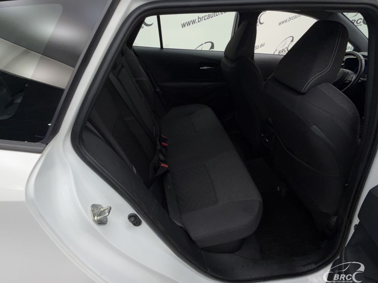 Toyota Corolla | 9