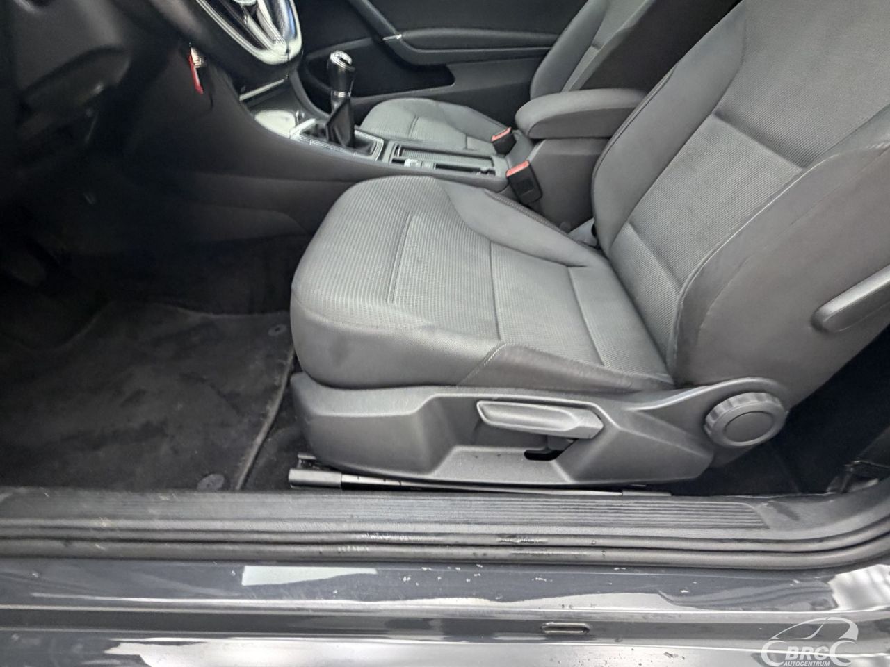 Volkswagen Golf | 17