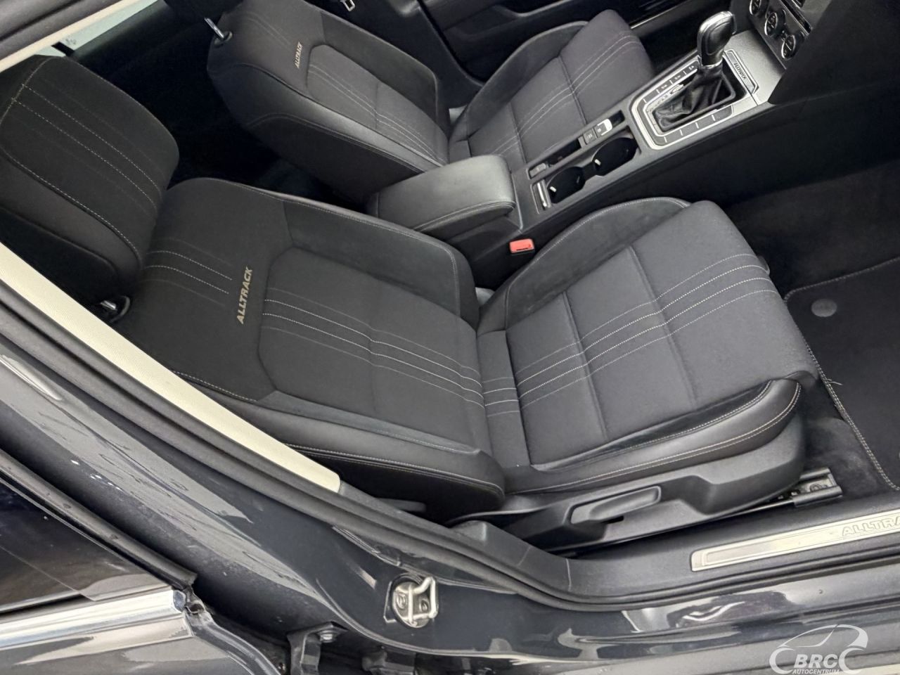 Volkswagen Passat | 4