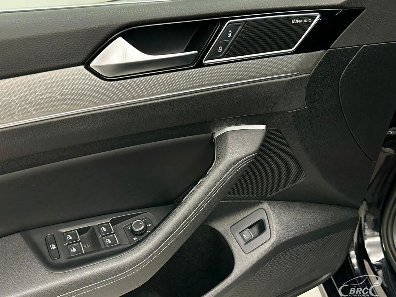 Volkswagen Passat | 11
