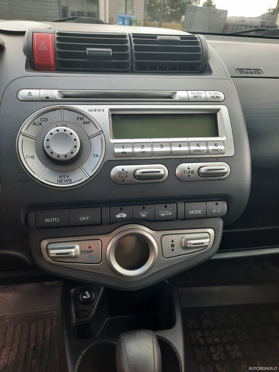 Honda Jazz | 14