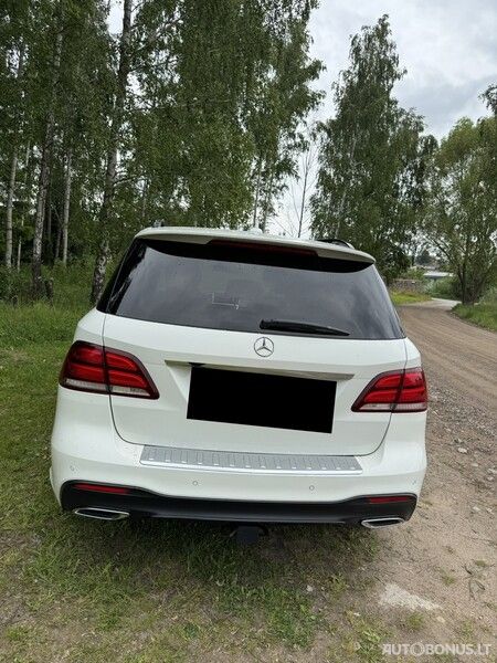 Mercedes-Benz ML350 | 20