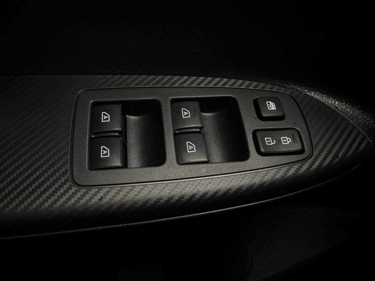 Mitsubishi Eclipse | 23