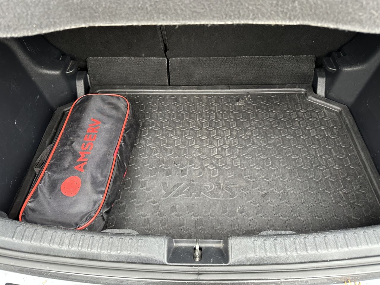 Toyota Yaris | 8