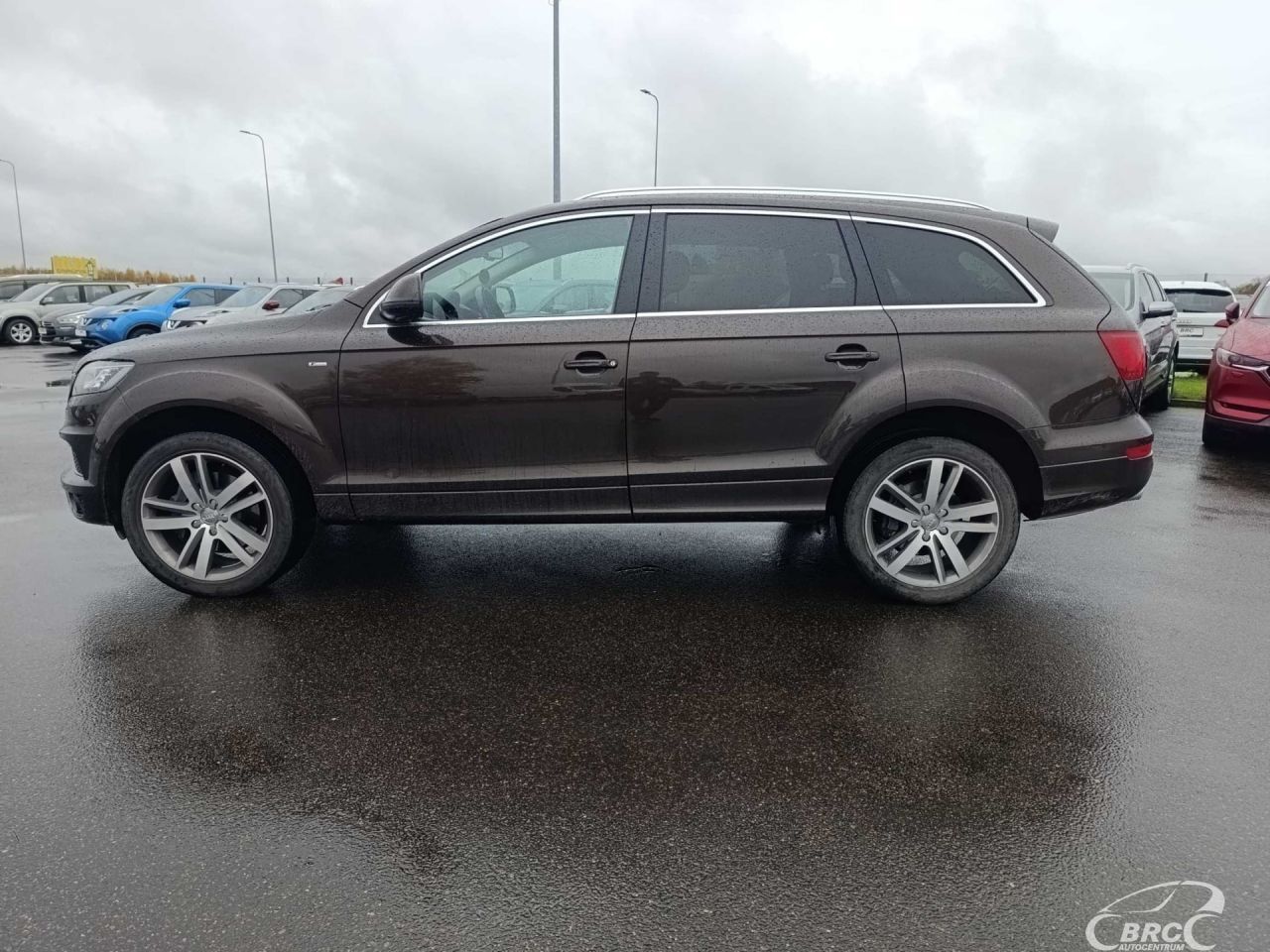 Audi Q7 | 1