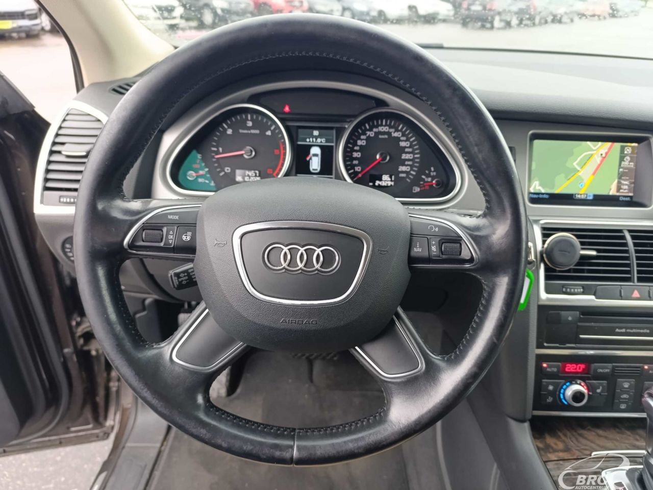 Audi Q7 | 15