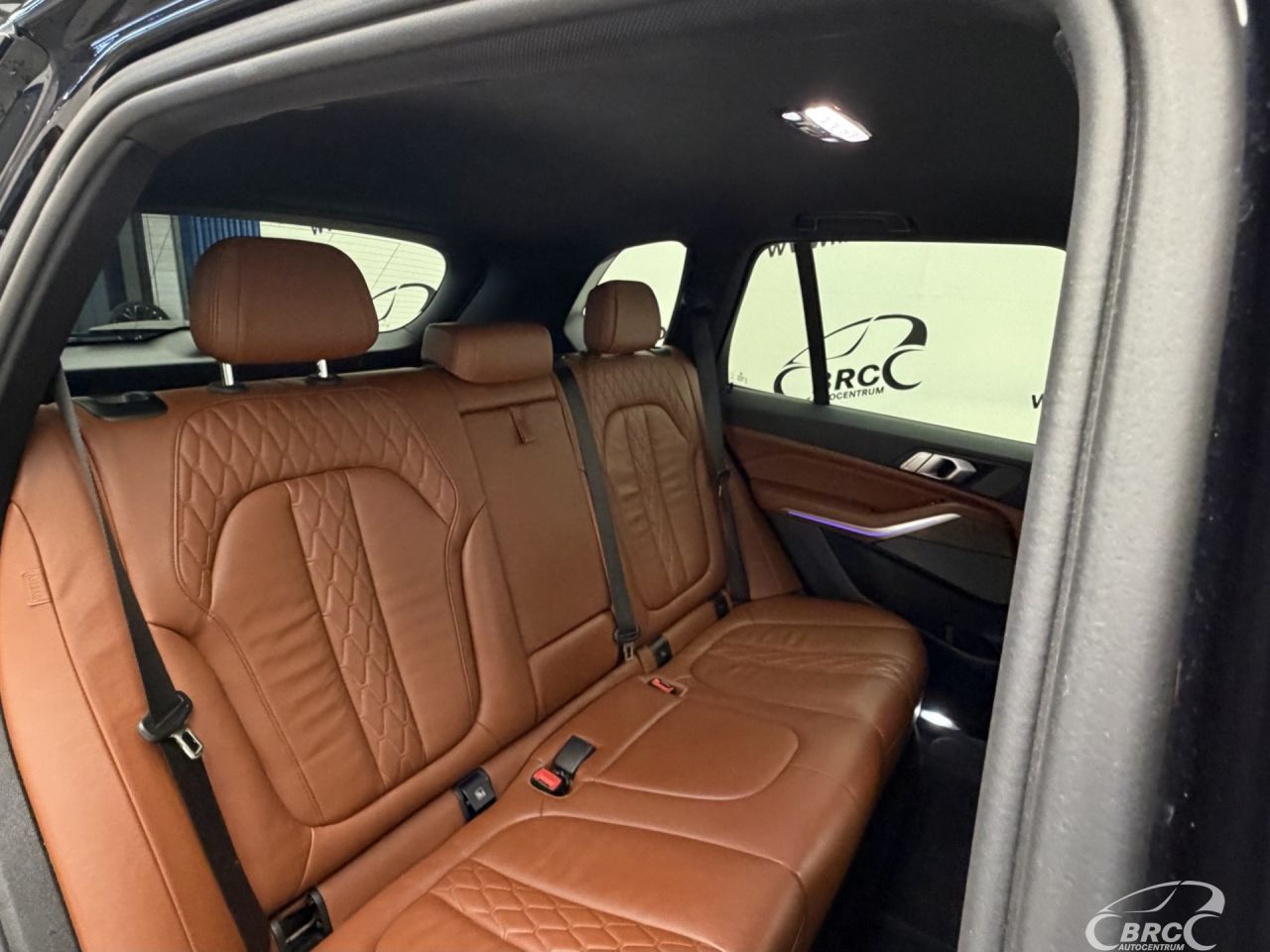 BMW X5 | 12