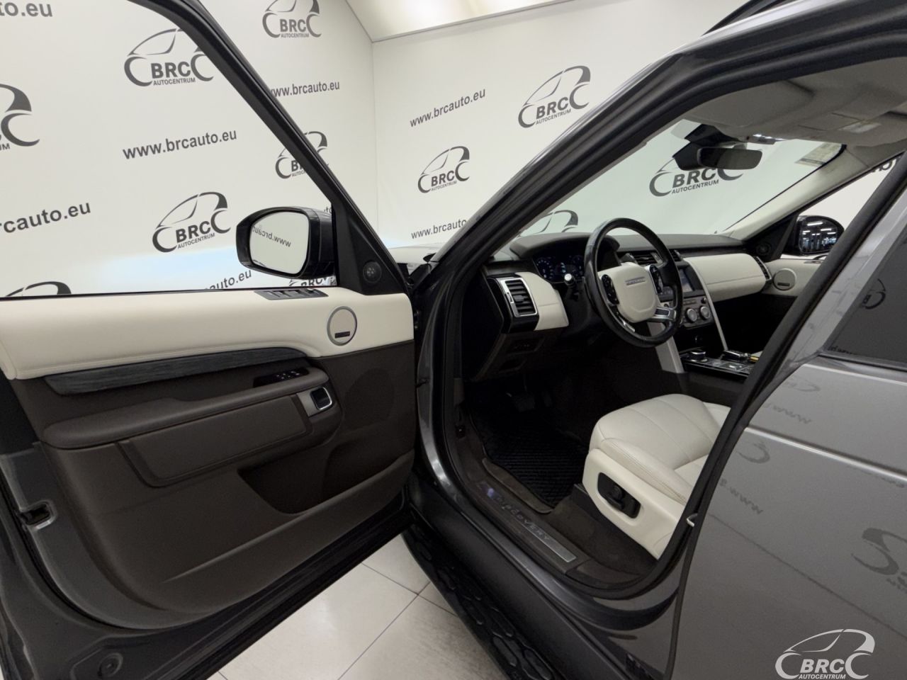 Land Rover Discovery | 19