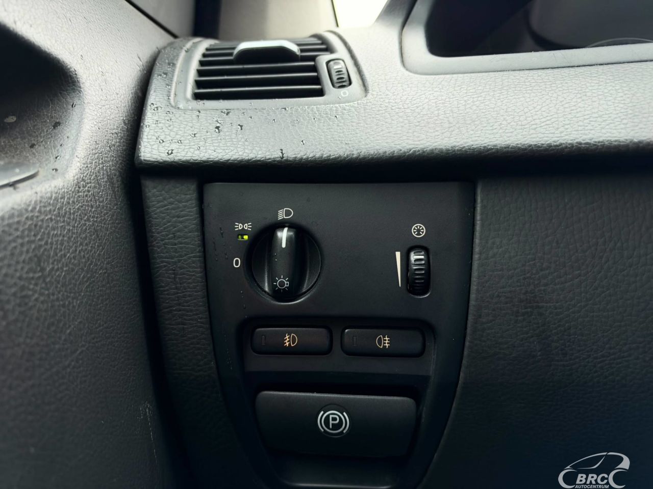 Volvo XC90 | 18