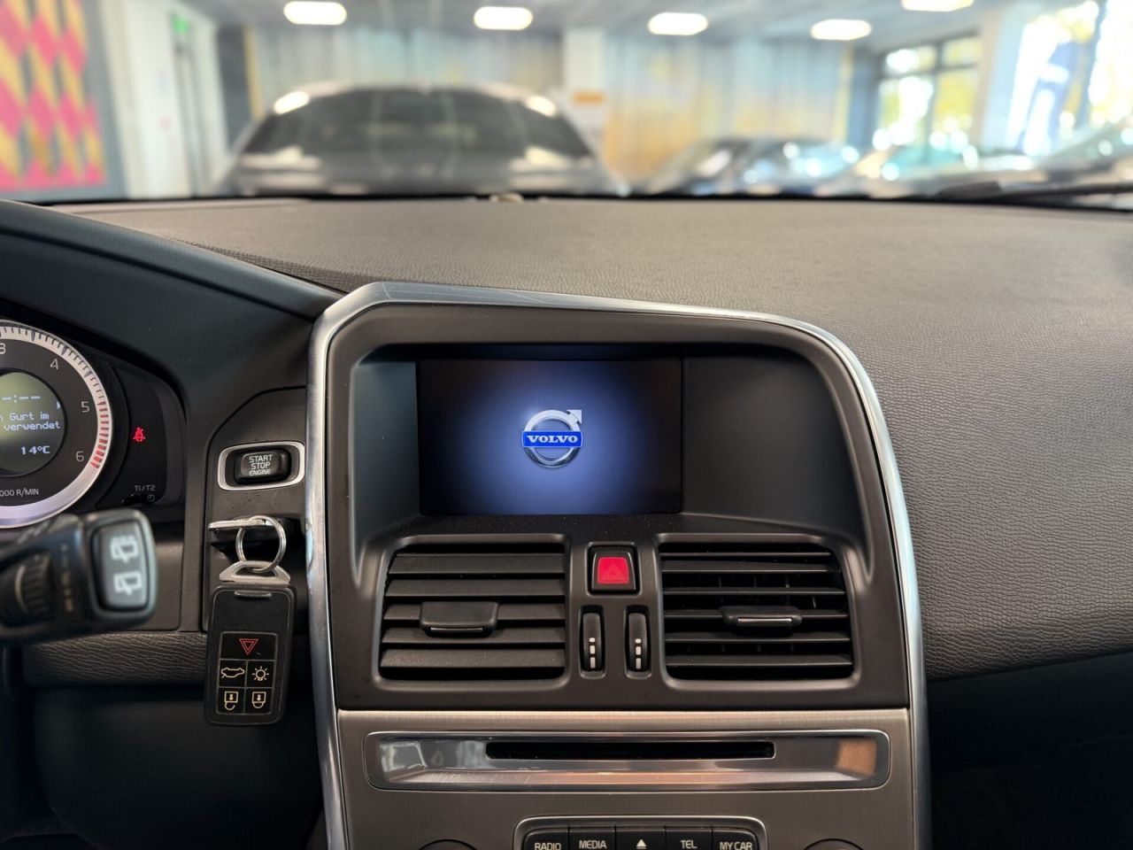 Volvo XC60 | 6