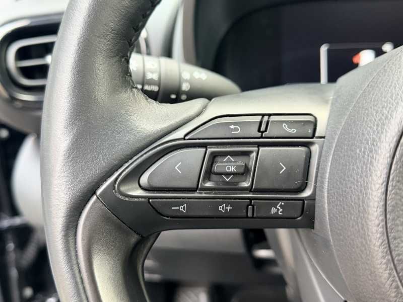 Toyota Yaris | 11