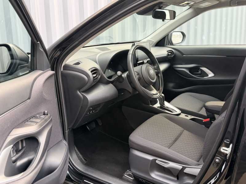 Toyota Yaris | 9