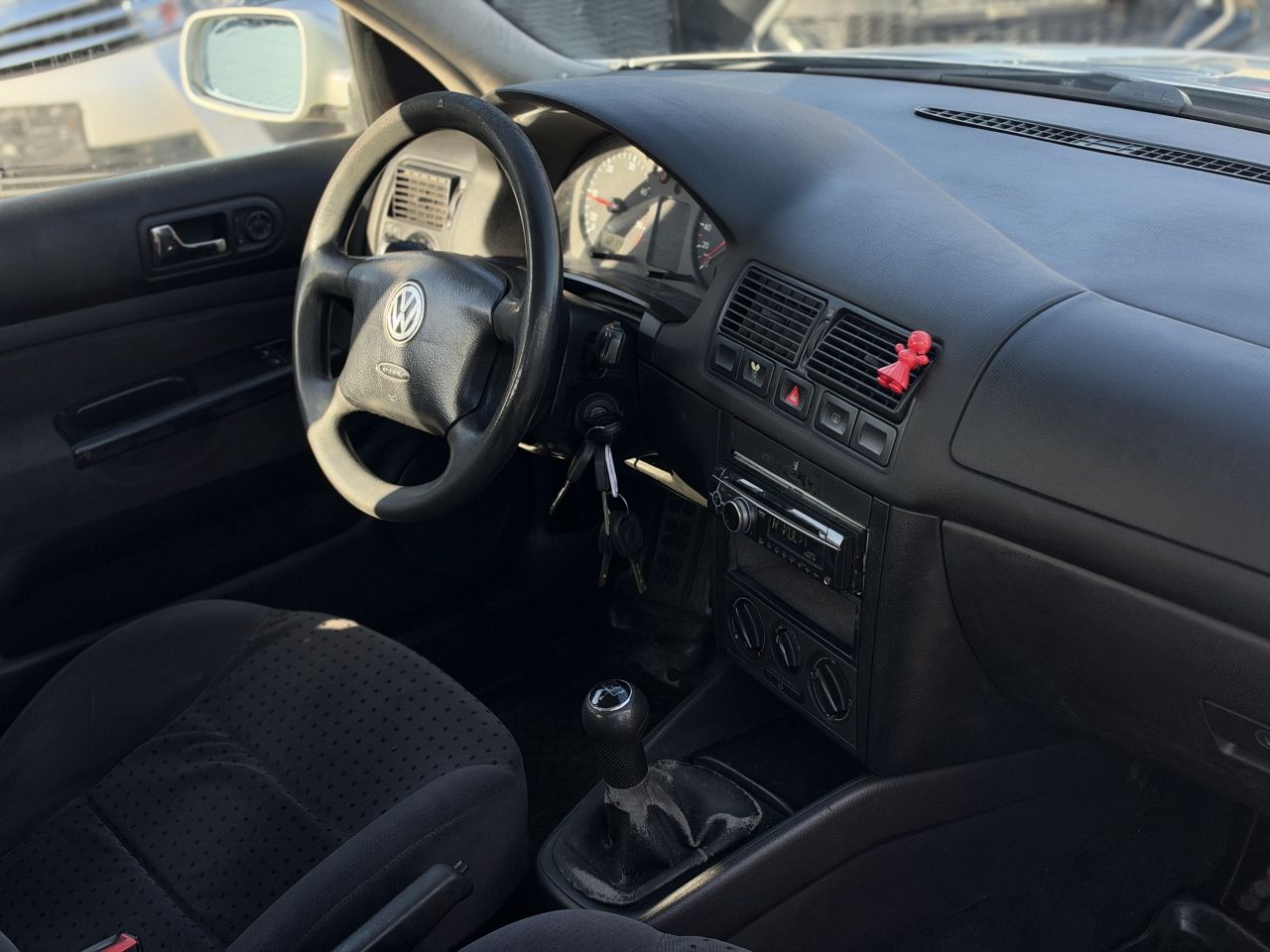 Volkswagen Golf | 8