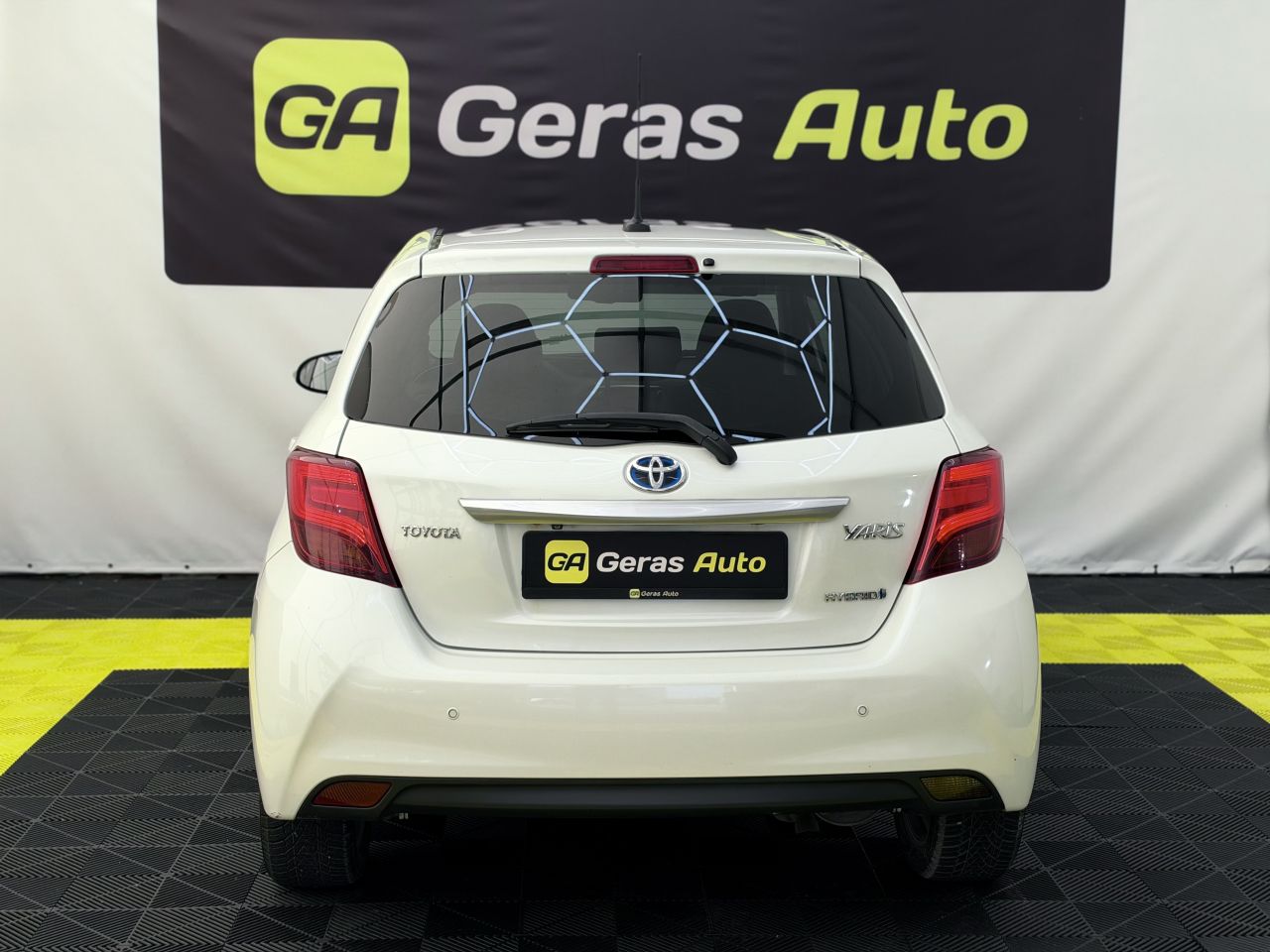 Toyota Yaris | 5