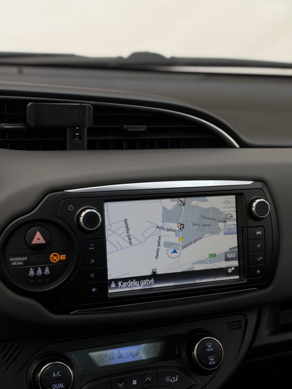 Toyota Yaris | 24